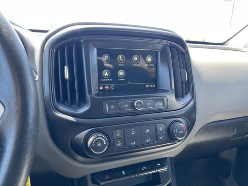 Used 2019 Chevrolet Colorado W/T w/ WT Convenience Package AWD/4WD image 17
