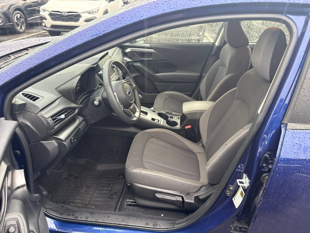 Certified 2025 Subaru Impreza 2.0i AWD/4WD image 8
