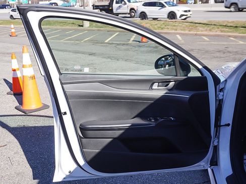 Used 2023 Kia K5 GT-Line w/ GT-Line Premium Package image 22