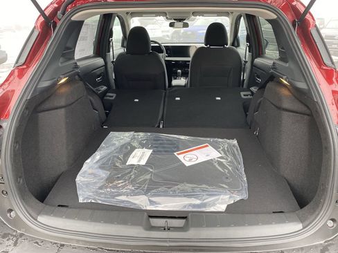 New 2026 Nissan Kicks SV image 14