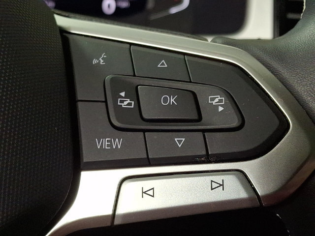 Used 2023 Volkswagen Atlas SE w/ Panoramic Sunroof Package AWD/4WD image 24