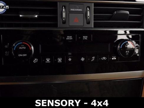 Used 2022 INFINITI QX80 Sensory image 27