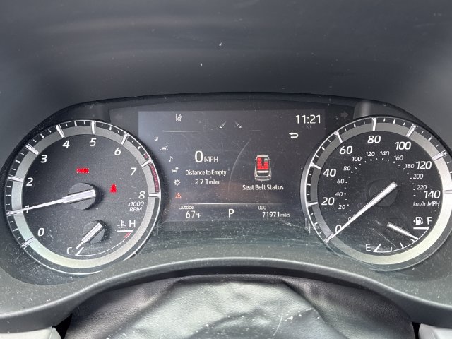 Used 2021 Toyota Highlander XLE AWD/4WD image 28