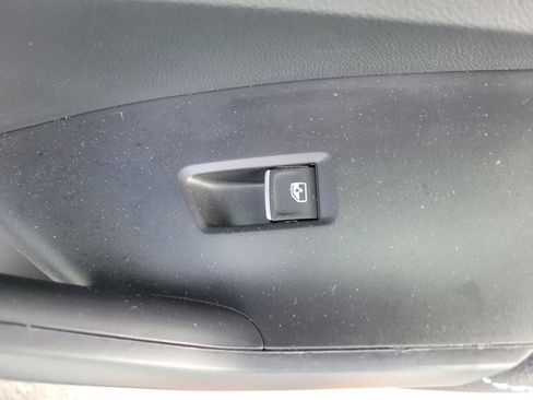 Certified 2024 Volkswagen Jetta Sport image 9