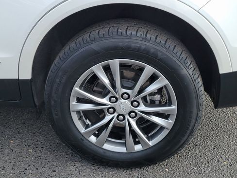 Used 2023 Cadillac XT5 Premium Luxury image 19