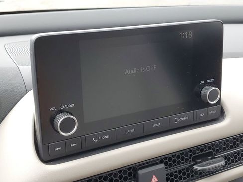 Used 2024 Honda HR-V LX image 18