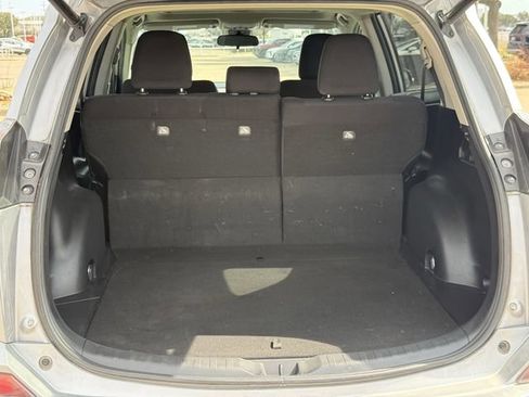 Used 2018 Toyota RAV4 XLE image 34