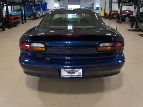 Used 2001 Chevrolet Camaro LT w/ Preferred Equipment Group 1 image 4