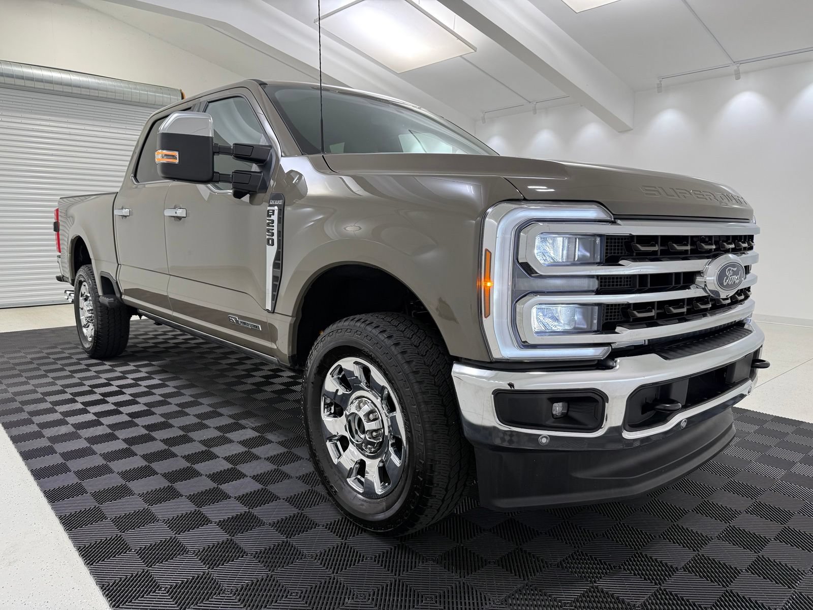 Used 2026 Ford F250 King Ranch w/ Chrome Package AWD/4WD image 1
