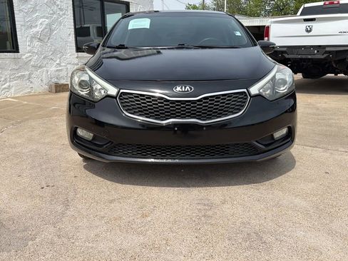Used 2014 Kia Forte LX w/ Popular Package image 5