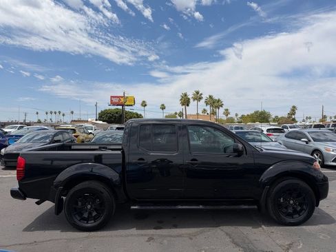 Used 2021 Nissan Frontier SV w/ Midnight Edition Floor Mats RWD image 13