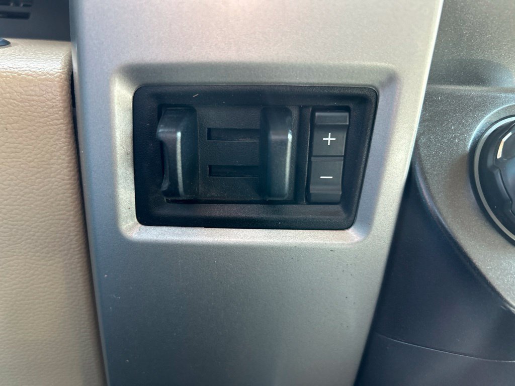 Used 2019 Ford F250 Lariat w/ Lariat Ultimate Package AWD/4WD image 26