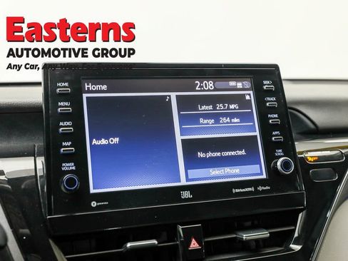 Used 2023 Toyota Camry XLE image 12