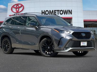 Certified 2025 Toyota Highlander XSE