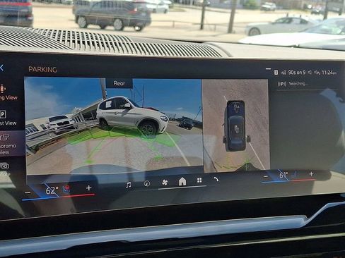 New 2026 BMW 530i xDrive w/ Premium Package AWD/4WD image 4