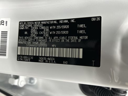 Used 2026 Toyota Grand Highlander FWD image 36