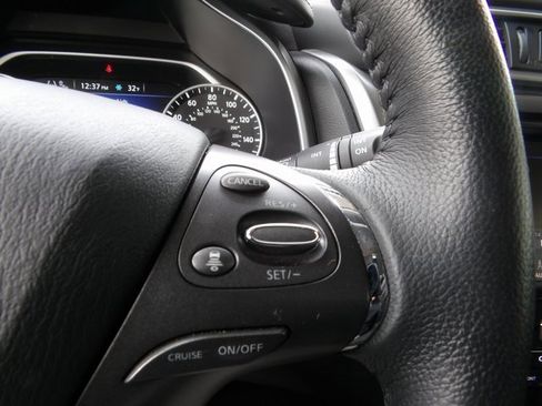 Certified 2024 Nissan Murano SV image 37