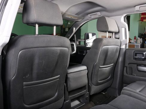Used 2015 Chevrolet Silverado 1500 LT AWD/4WD image 51