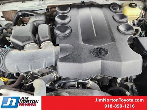 Used 2021 Toyota 4Runner TRD Off-Road Premium image 33