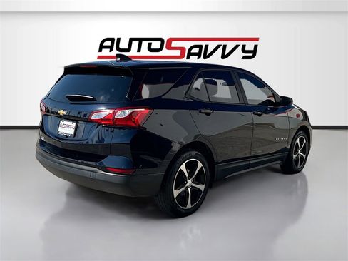 Used 2020 Chevrolet Equinox LS w/ LS Convenience Package image 7