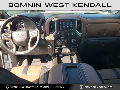 Used 2022 Chevrolet Silverado 3500 High Country w/ Technology Package image 13