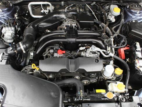 Used 2017 Subaru Outback 2.5i Limited image 21