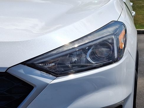 Used 2019 Hyundai Tucson SEL w/ Cargo Package AWD/4WD image 4