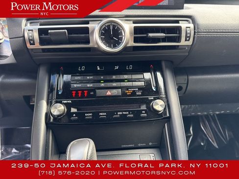 Used 2022 Lexus IS 350 F Sport image 38