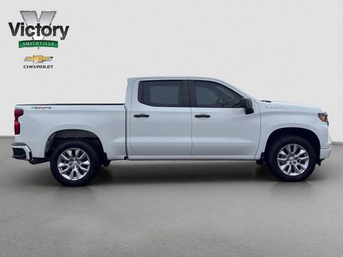 Used 2022 Chevrolet Silverado 1500 Custom image 7