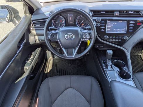 Used 2019 Toyota Camry LE image 16