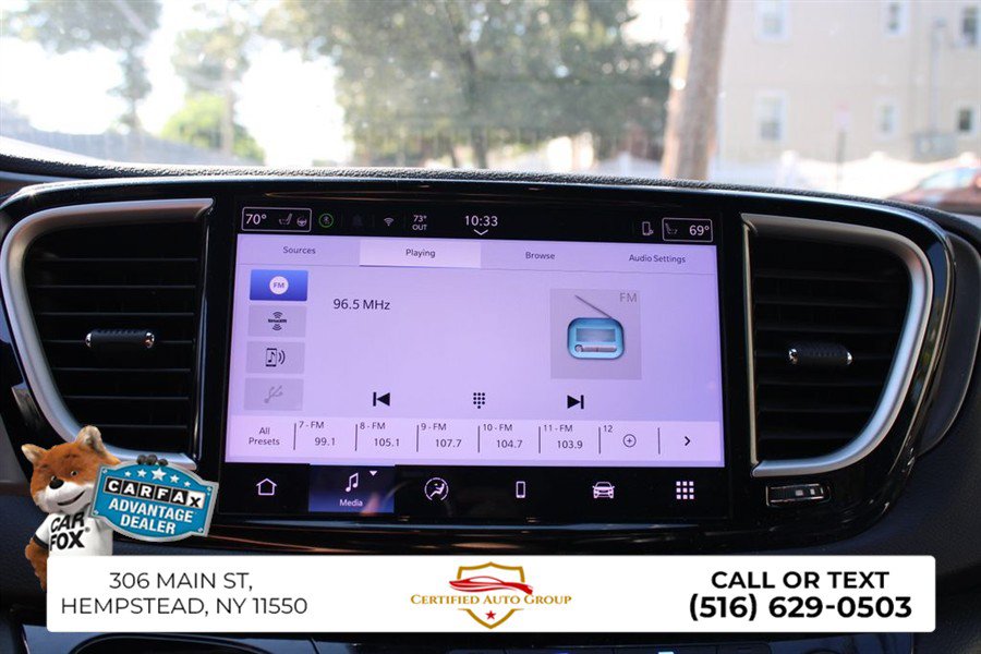 Used 2025 Chrysler Pacifica Select FWD image 15