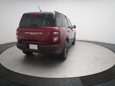 Used 2025 Ford Bronco Sport Outer Banks w/ Outer Banks Tech Package+ AWD/4WD image 13