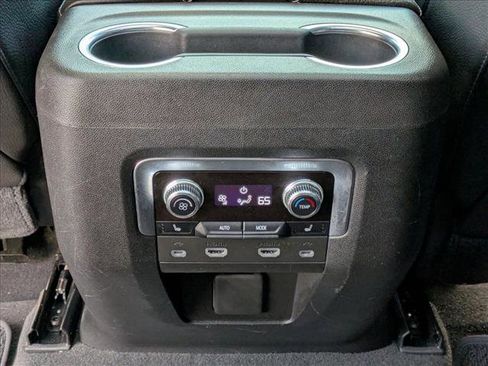 Used 2021 GMC Yukon Denali w/ Denali Premium Package image 14