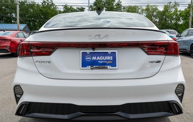 Used 2023 Kia Forte GT-Line w/ GT-Line Premium Package FWD image 7