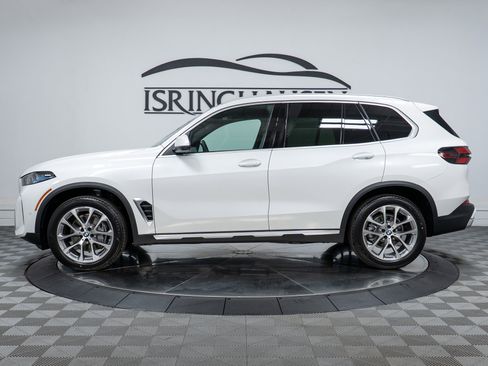 Used 2026 BMW X5 xDrive40i w/ Climate Comfort Package AWD/4WD image 8