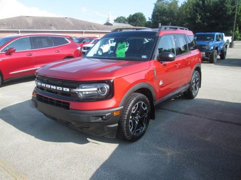 Used 2023 Ford Bronco Sport Outer Banks w/ Tech Package image 6