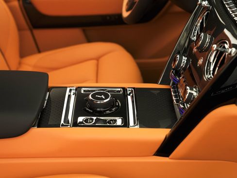 New 2026 Rolls-Royce Cullinan Black Badge image 79