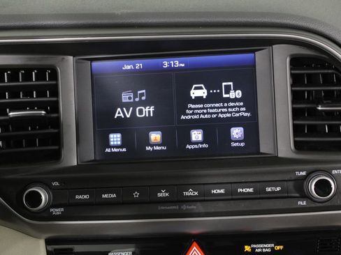 Used 2020 Hyundai Elantra SEL image 7