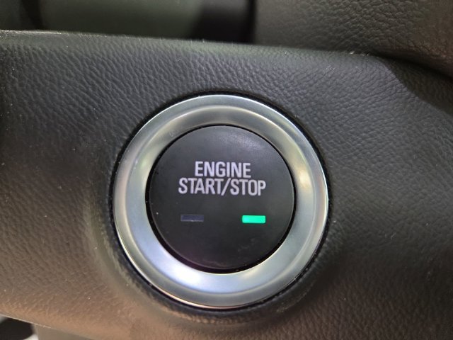 Used 2022 GMC Terrain SLE w/ Driver Convenience Package FWD image 24