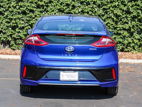 Used 2019 Hyundai Ioniq Electric FWD image 7