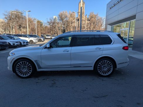 Used 2021 BMW X7 xDrive40i w/ Executive Package image 7