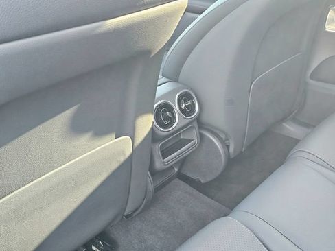 Certified 2024 Mercedes-Benz GLC 300 4MATIC image 25