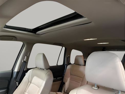 Used 2022 Honda Pilot Special Edition image 12