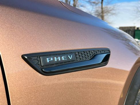 Certified 2025 MAZDA CX-70 Plug-In Hybrid w/ Premium Plus image 10