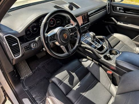 Used 2021 Porsche Cayenne E-Hybrid AWD/4WD image 10
