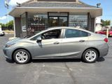 Used 2019 Chevrolet Cruze LT image 2