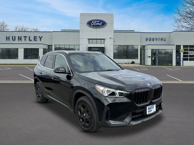 Used 2023 BMW X1 xDrive28i AWD/4WD image 4