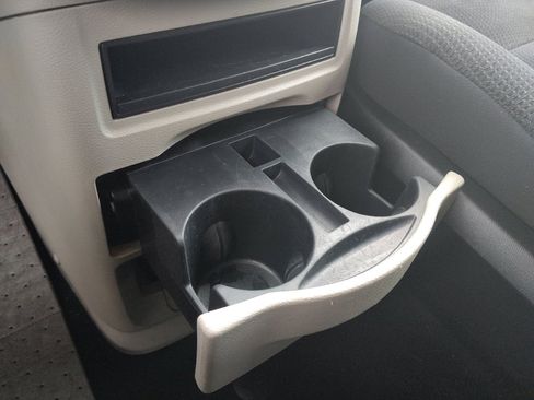 Used 2017 Dodge Grand Caravan SE w/ Power Window Group FWD image 26