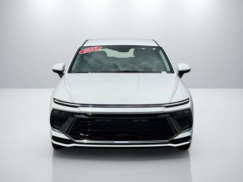 Used 2025 Hyundai Sonata SEL FWD image 4