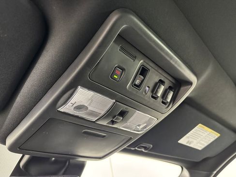 Used 2021 Nissan Titan Platinum Reserve w/ Moonroof Package image 25